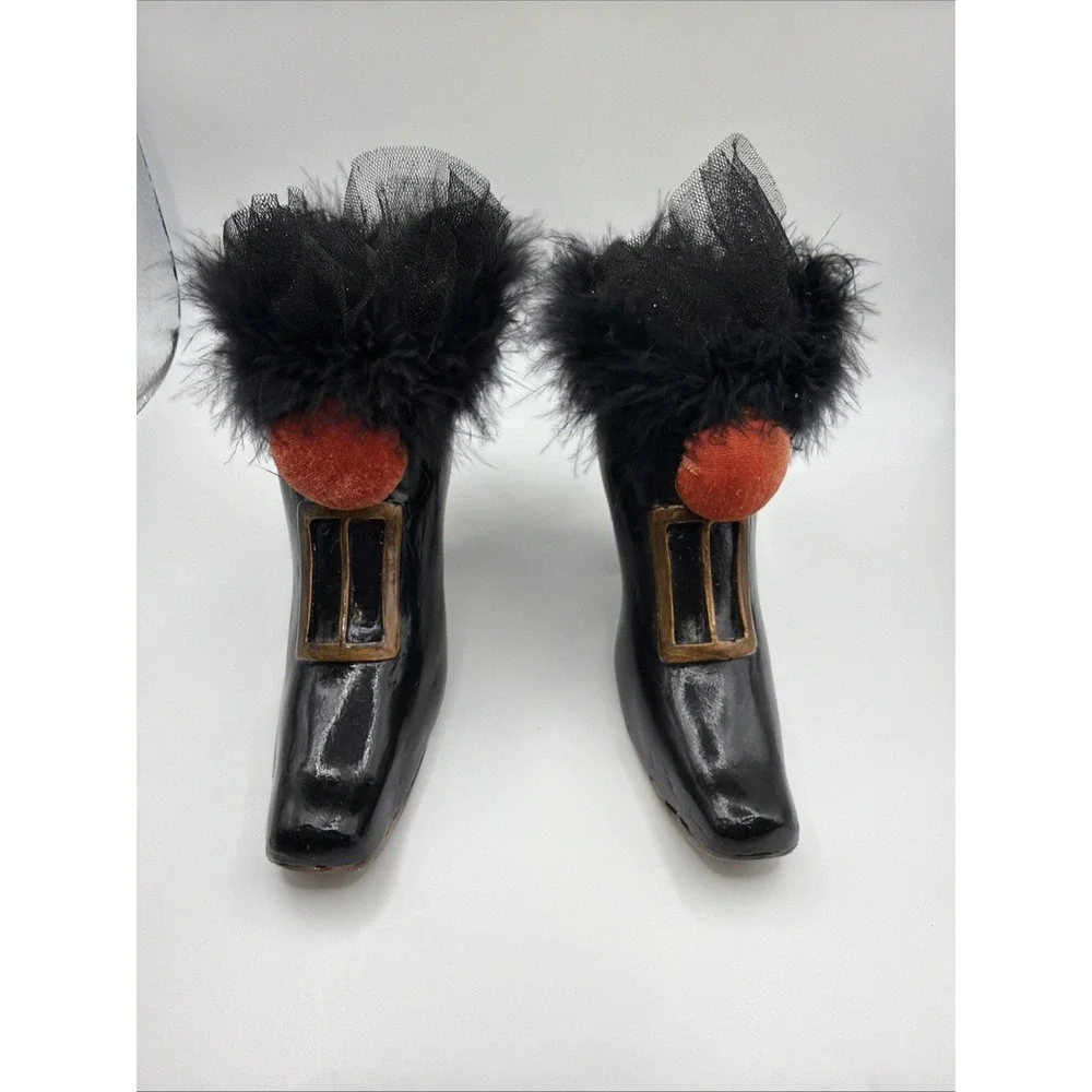 Collectible Decorative Witch's Shoes. Halloween Shoes.‎ 6''